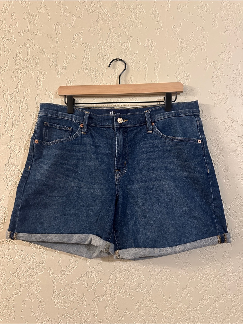 GAP Women's Dark Indigo Cuffed Denim Shorts